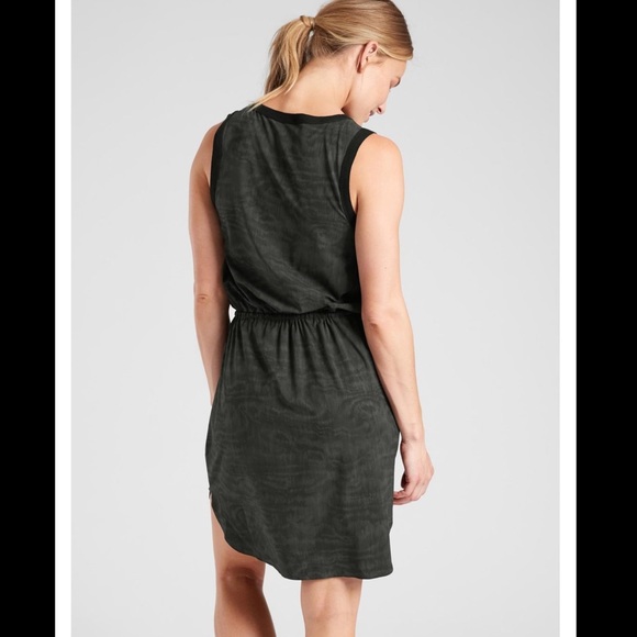 Athleta Dresses & Skirts - Athleta Printed Rincon Dress, Black Moire